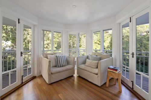 Halcyon House, Bardon 19