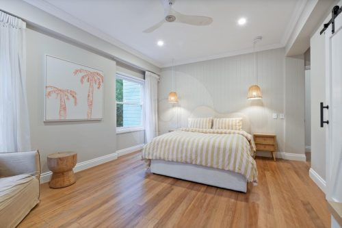 Halcyon House, Bardon 35