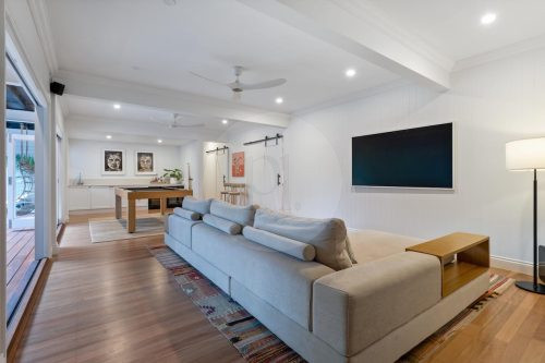 Halcyon House, Bardon 40