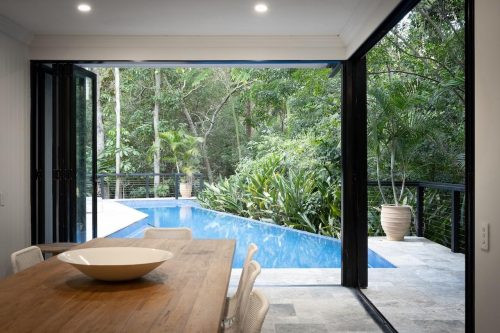 Halcyon House, Bardon 58