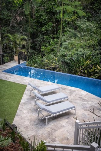 Halcyon House, Bardon 60