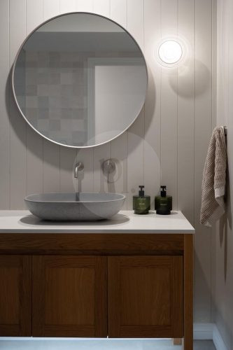 Halcyon House, Bardon 63