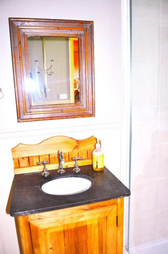 Hollowmere, Avonsleigh 26