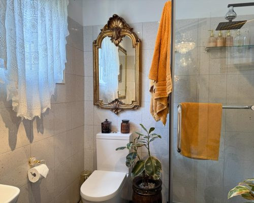Hollywood Glamour, Collingwood - Bathroom - 2