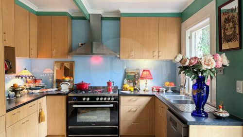 kitchen laundry