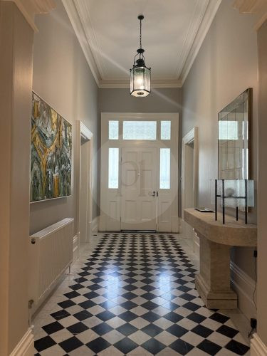 STORM FRONT HALL4