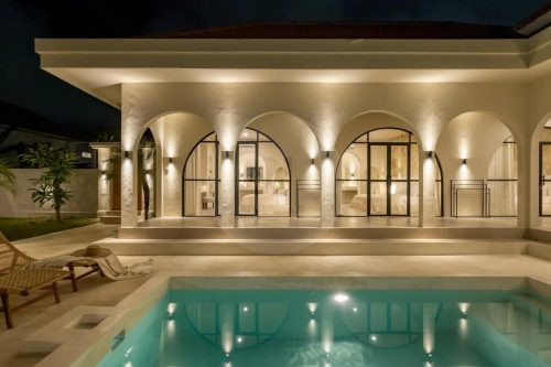 outdoor area garage