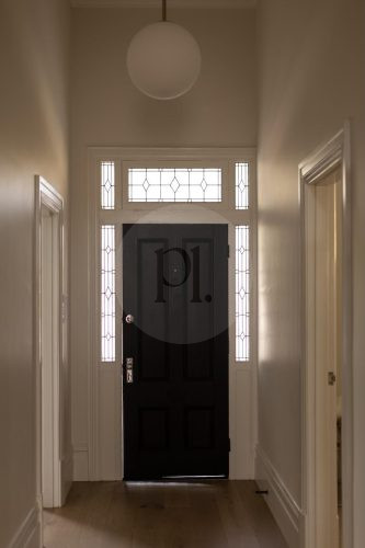 Veil, Windsor 57