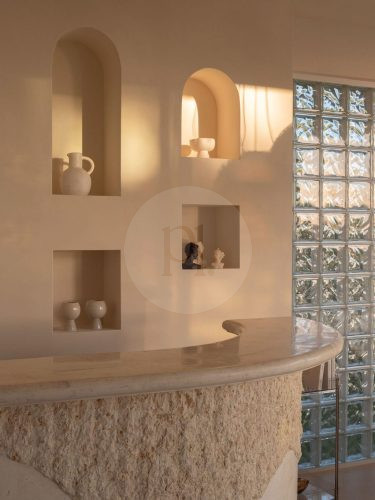 Villa Alcyone, Eleanora19
