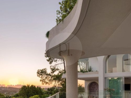 Villa Alcyone, Eleanora26