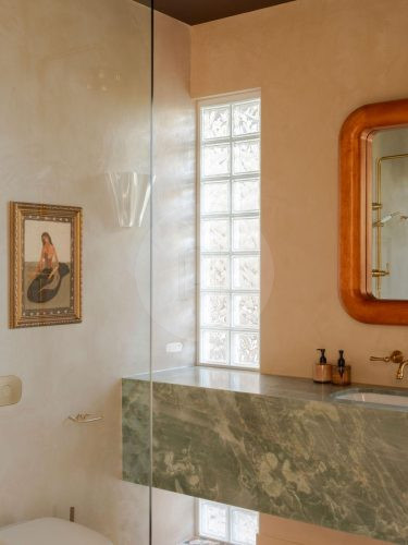 Villa Alcyone, Eleanora31