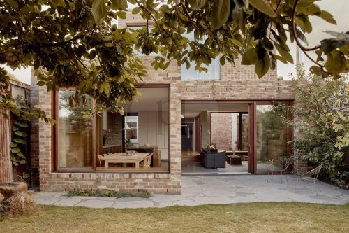 A Stone's Throw, Northcote 23
