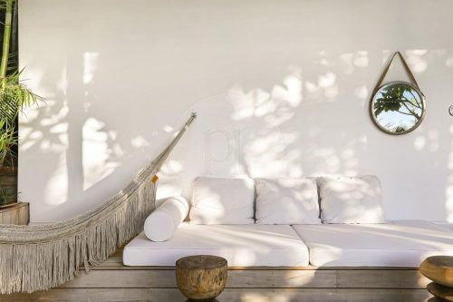 Barefoot Oasis, Bundeena 97