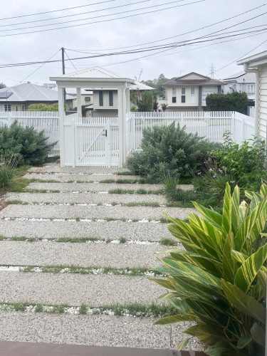 Pedestals, Bulimba-25