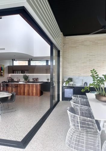 Pedestals, Bulimba-30