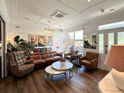 The French Quarter, Oatlands12