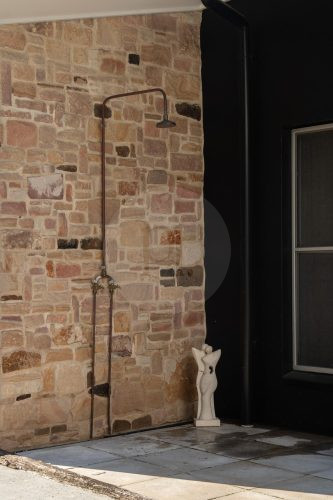 Mayde House, Carool-13