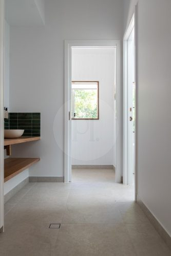 Mayde House, Carool-19