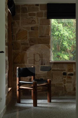 Mayde House, Carool-33