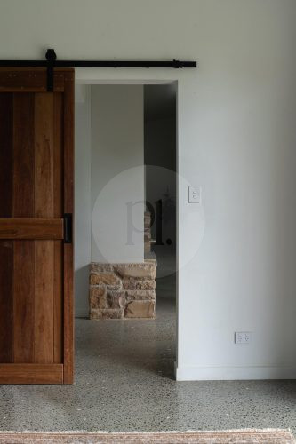 Mayde House, Carool-4