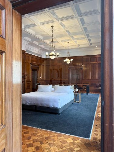 Old Clare Master Suite, Chippendale-9