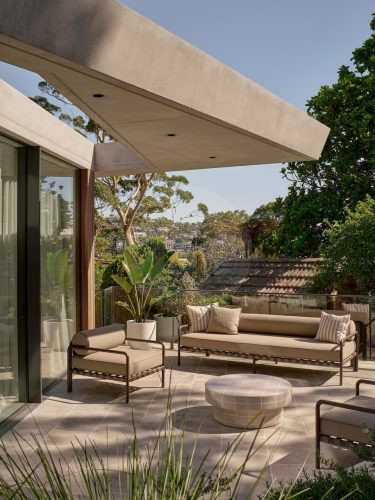 Sana, Mosman 1