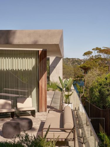 Sana, Mosman 5