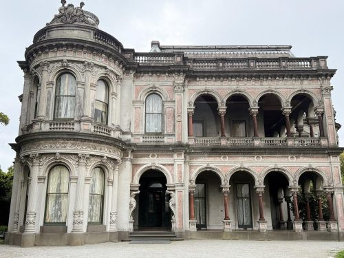 BILLING MANSION38