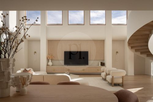 New Sensation, Bulimba 5