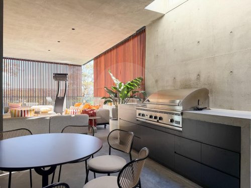 Sana, Mosman 73
