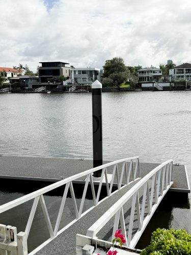 The Modernist, Broadbeach Waters - -13