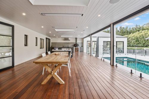 outdoor area