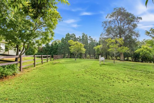 Whisperstone, Dural-43