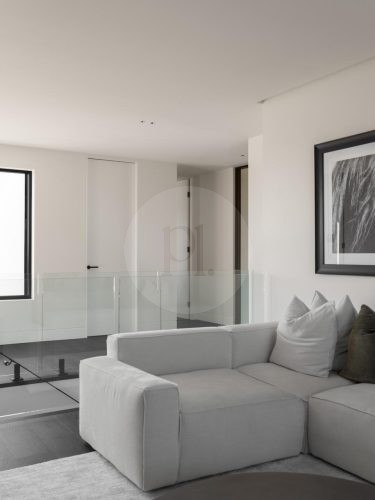 Zaria, Broadbeach Waters16