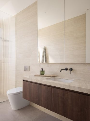 Zaria, Broadbeach Waters4