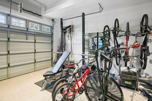garage