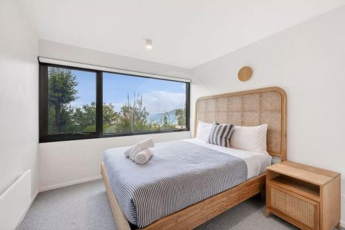Ocean Echo, Lorne 14