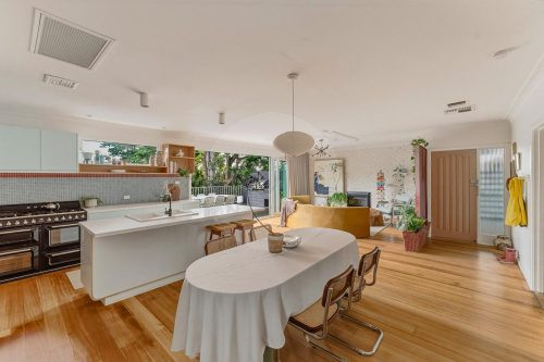 Playhouse, Pascoe Vale South 35