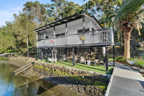 Rivers Edge, Sandy Point 7