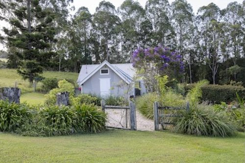 facade backyard