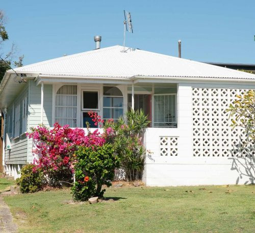 facade garden established