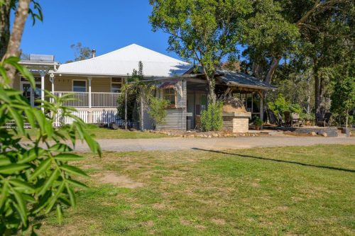 Brumby Hill, Tuchekoi 10