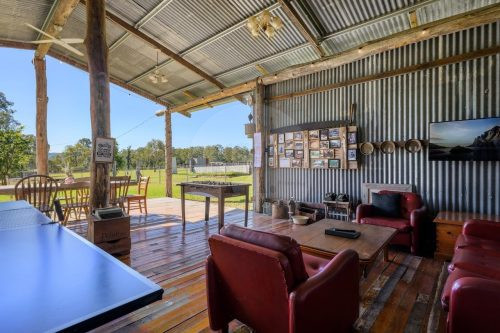 Brumby Hill, Tuchekoi 16