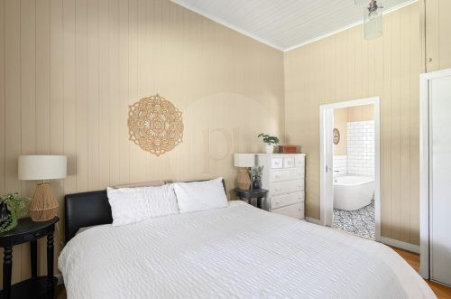 Brumby Hill, Tuchekoi 33
