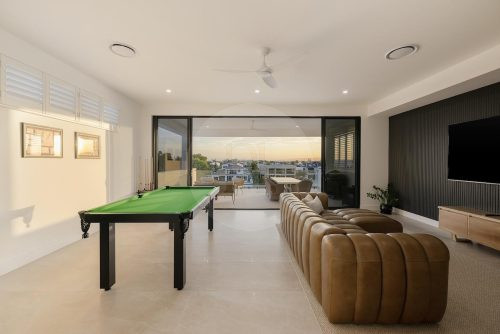 Highwater, Paradise Point 21