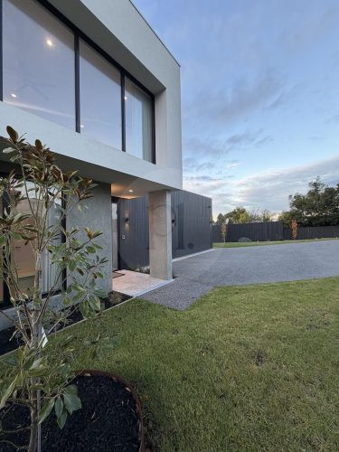 Lumen, Warranwood 41