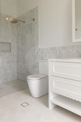 Luminosa, Annangrove 43