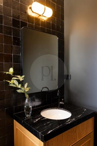 Luminosa, Annangrove 54