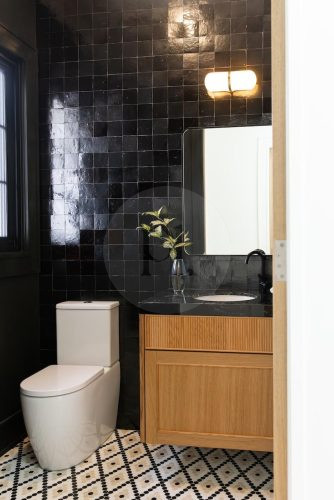Luminosa, Annangrove 55