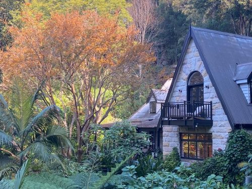 Misty Vale, Bayview 8